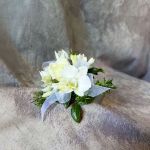 Snowy White Collection: Corsage