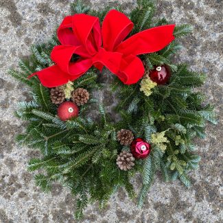 ICS Christmas Classic Wreath
