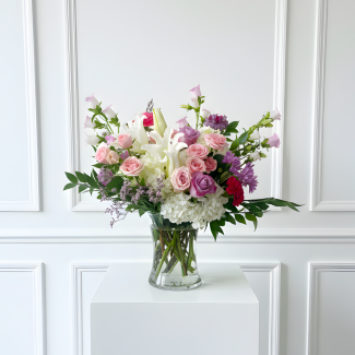 Sweet Pink Vase Tribute