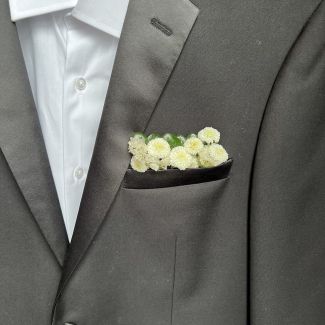 Dianthus pocket boutonniere 